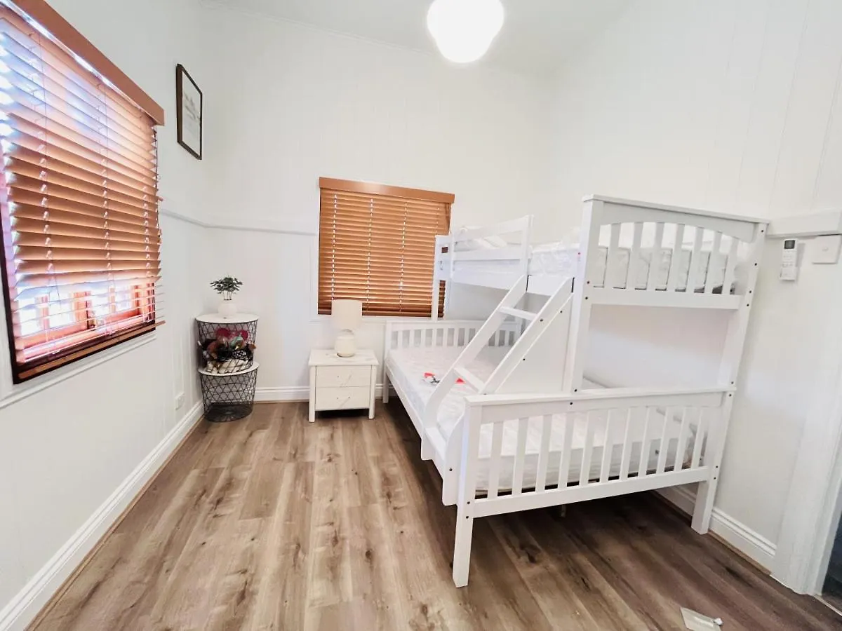 Charming 3Br Inner City Haven Highgate Hill Brisbane 0*,  Australia